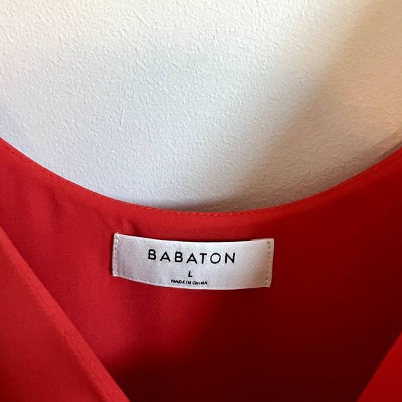 Aritzia Babaton V-Neck Tank Top Blouse Basic - Picture 5 of 7